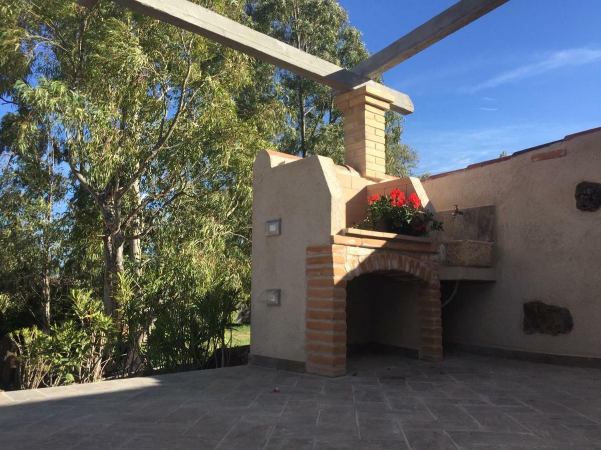 Sa Domo De Mannoi Su Catreathu Villa Orosei Luaran gambar